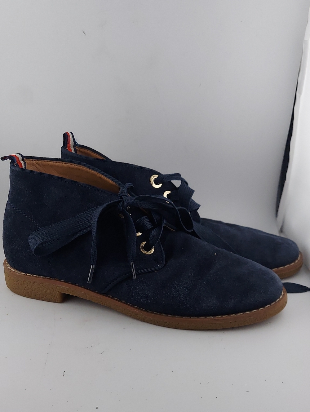 Tommy Hilfiger Navy Suede Chukka Boots - Classic Lace-Up Size6.5 M